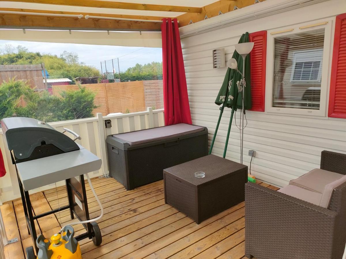 Mobil home climatisé au Domaine Lalande à Mimizan Esterno foto