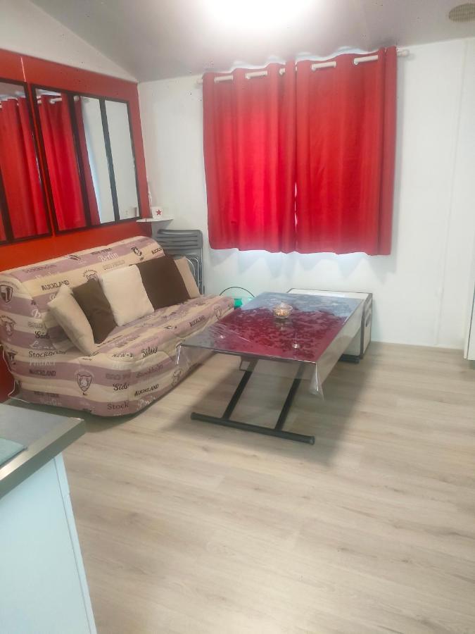 Mobil home climatisé au Domaine Lalande à Mimizan Esterno foto